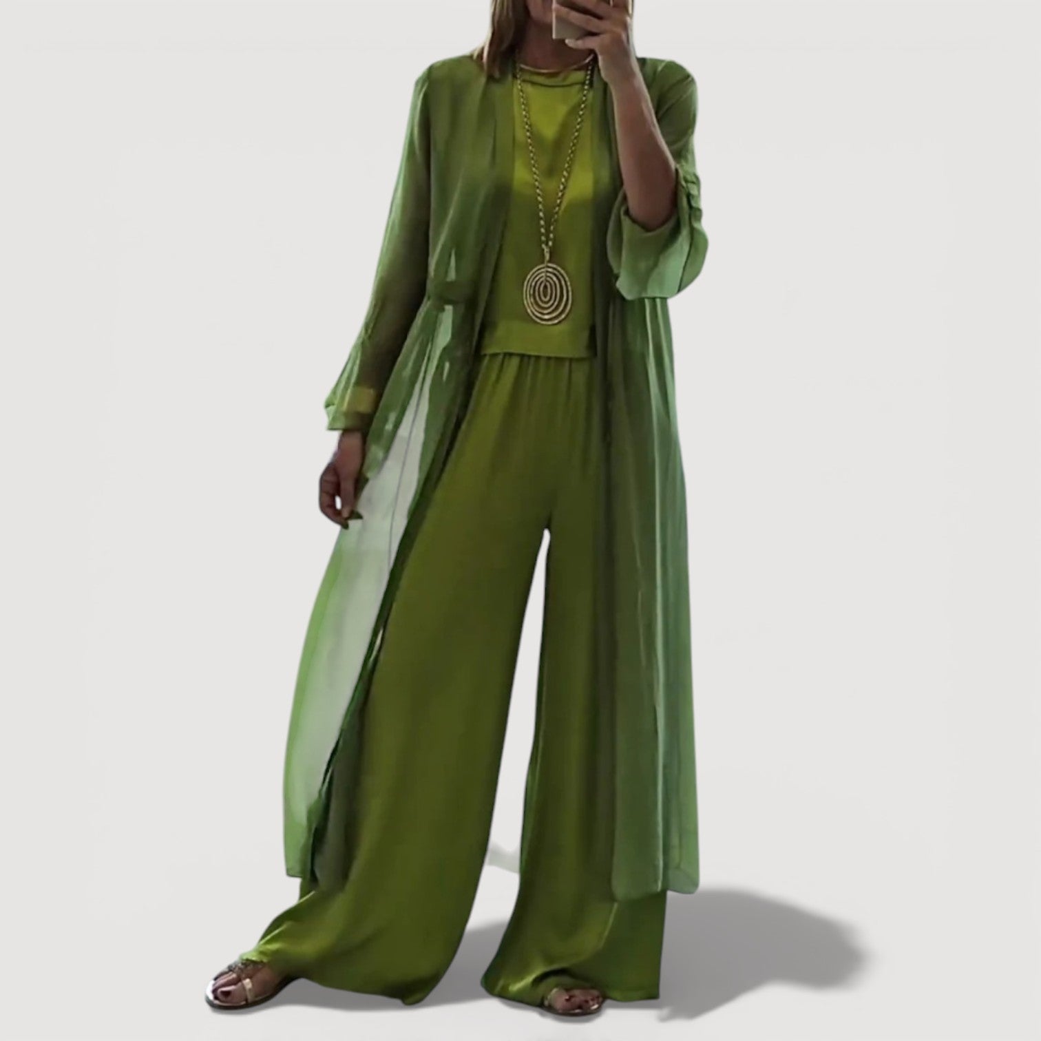 COLEEN – ELEGANT LAYERED SET