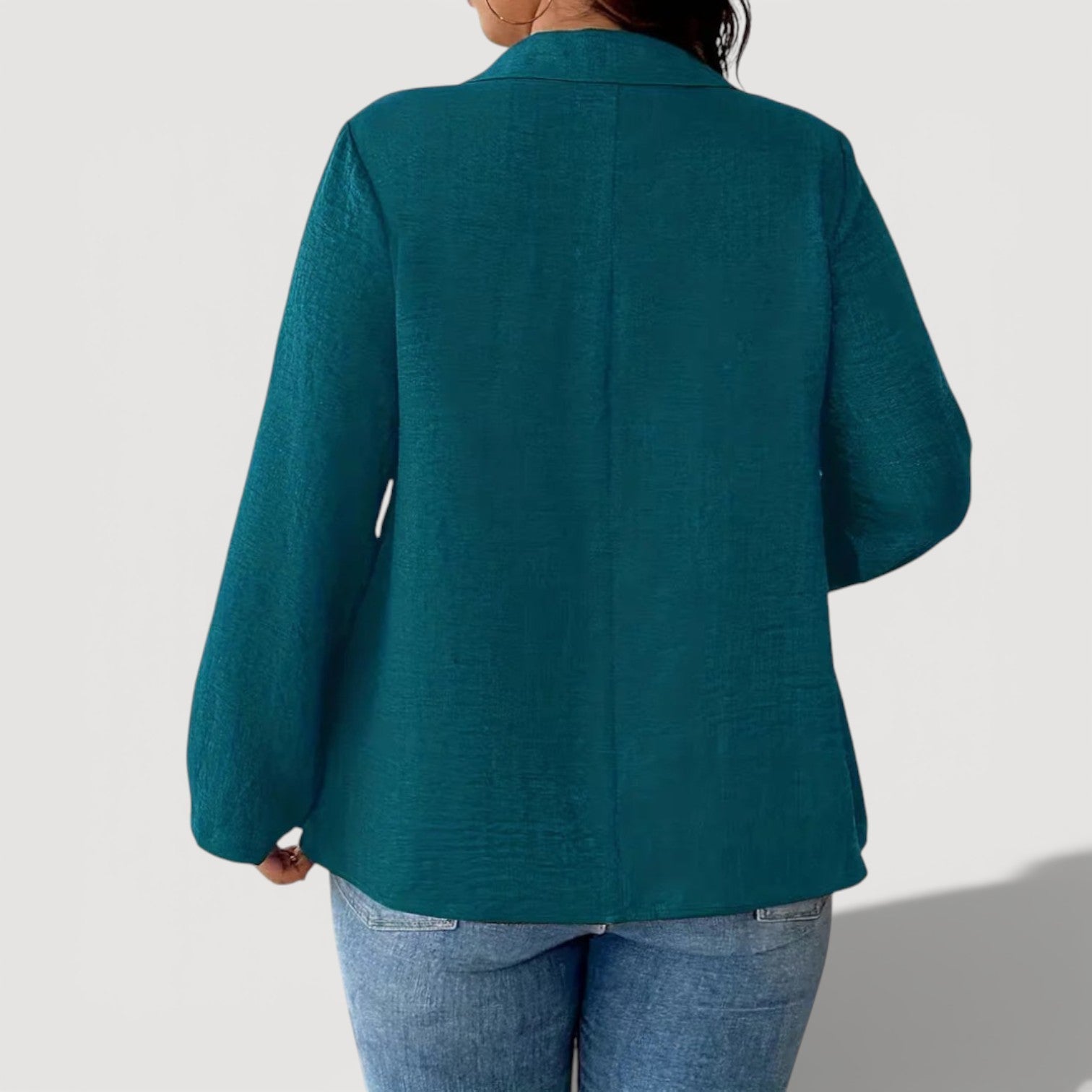 NANCY – CLASSIC BUTTON SHIRT